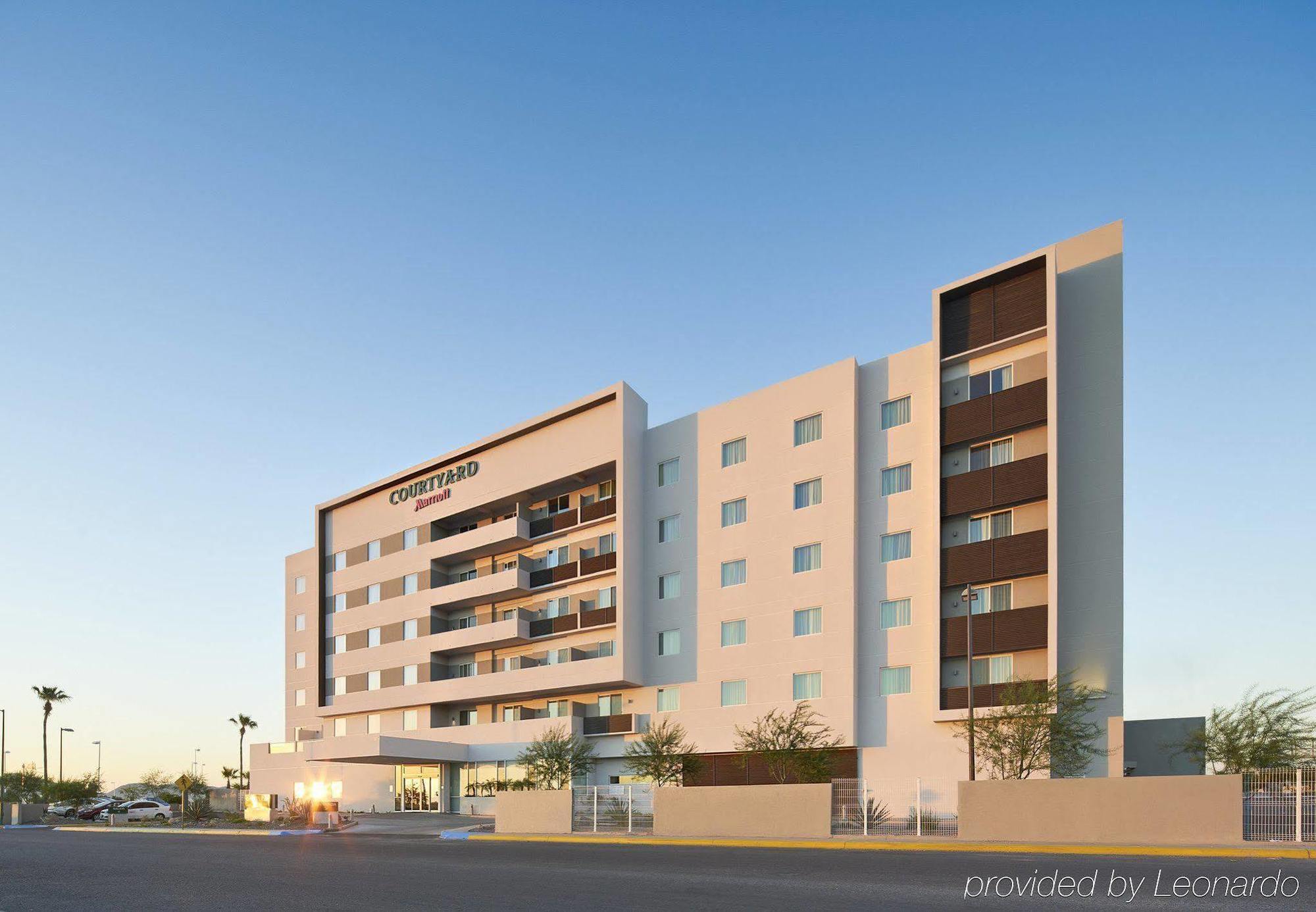 Courtyard By Marriott Hermosillo Exterior photo